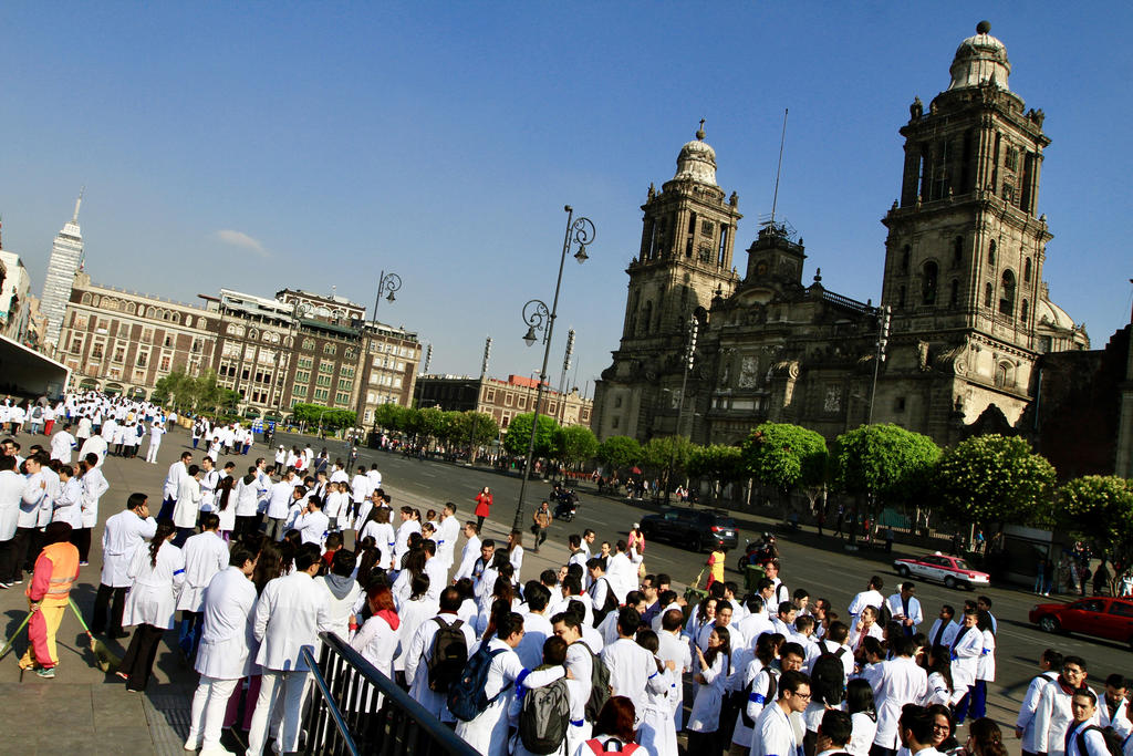 Médicos residentes seguirán adelante con paro nacional