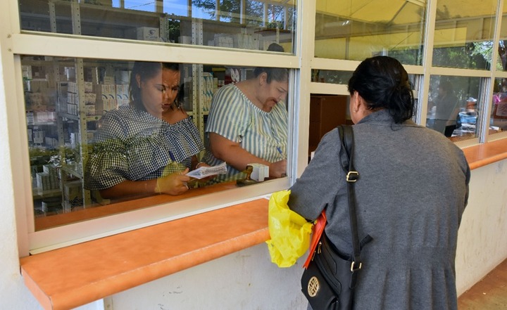 Pide Súchil atender carencias de salud