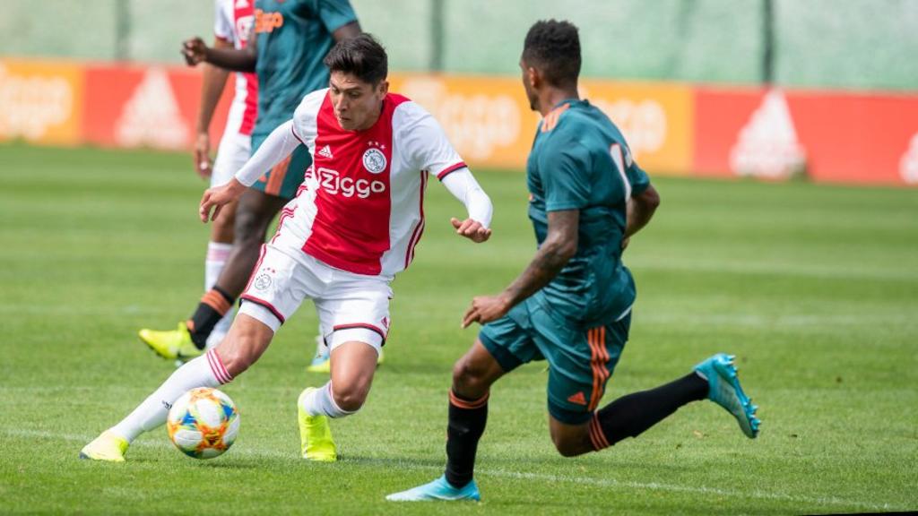Ajax debuta en la Eredivisie