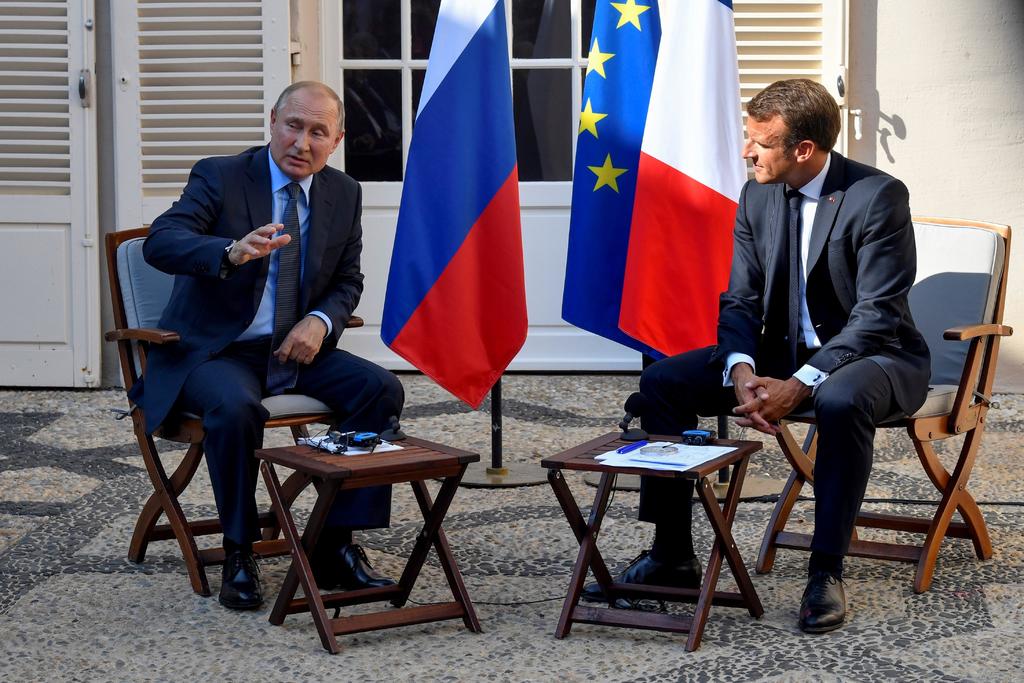 Propone Macron a Putin una cumbre para solucionar la crisis ucraniana