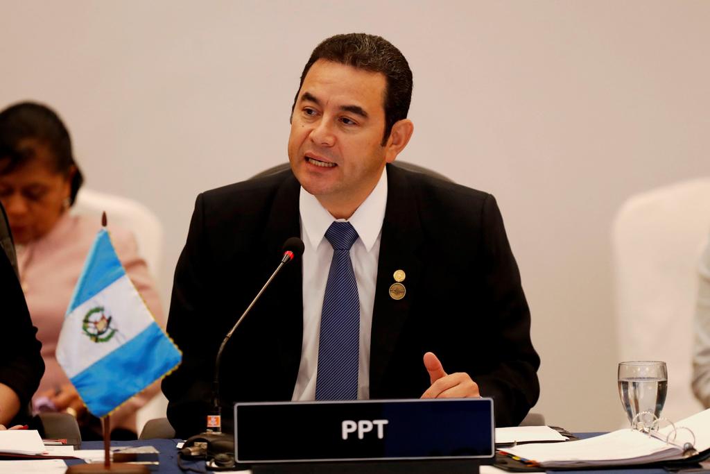 Absuelven a familiares del presidente de Guatemala por caso de fraude