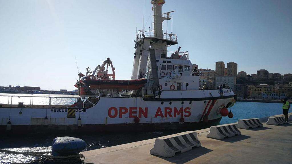 'Open Arms' corregirá anomalías para poder regresar al mar