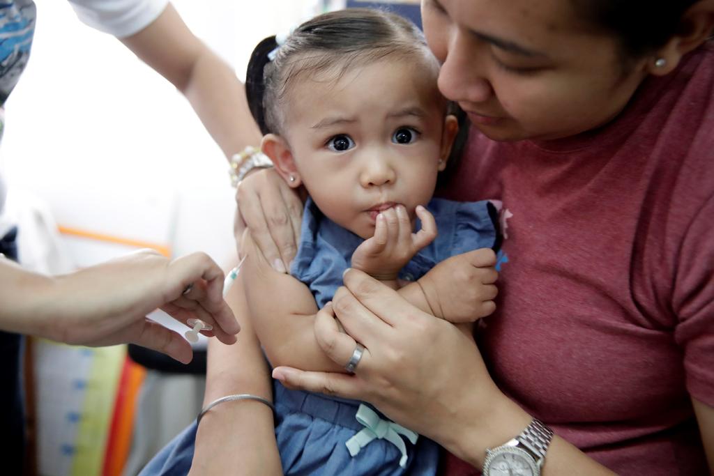 Advierten inequidad para niños en aplicación de vacunas en México