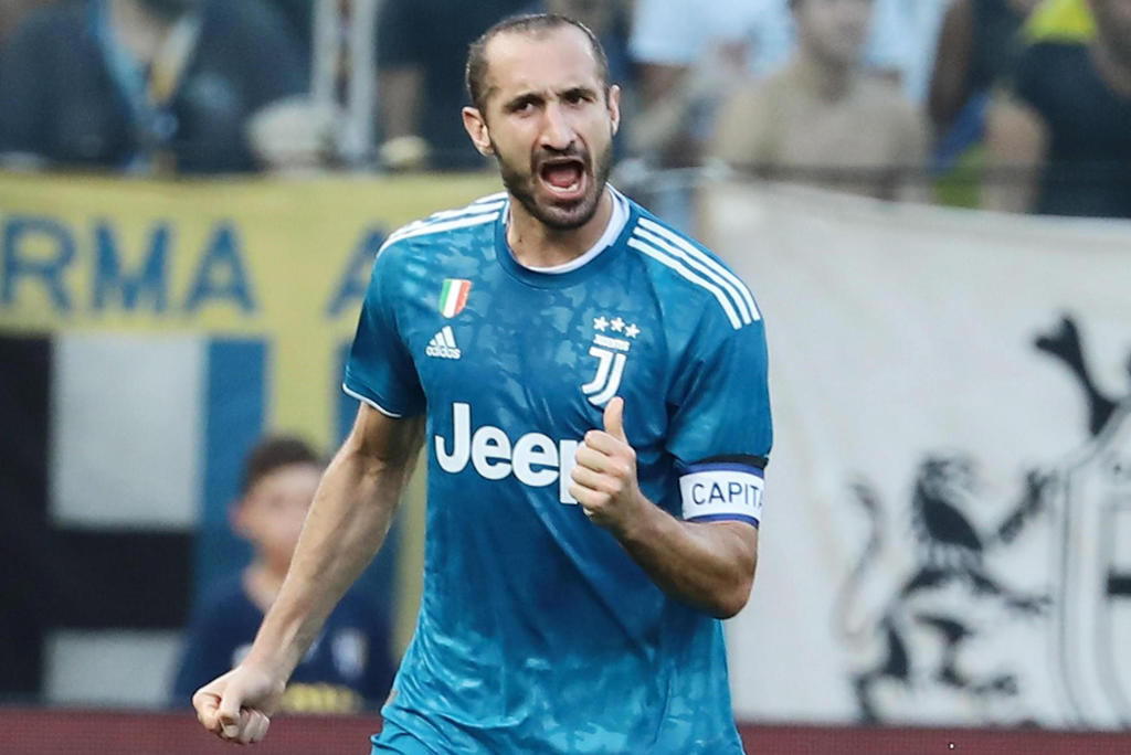 Chiellini se lesiona y tendrá que ser operado