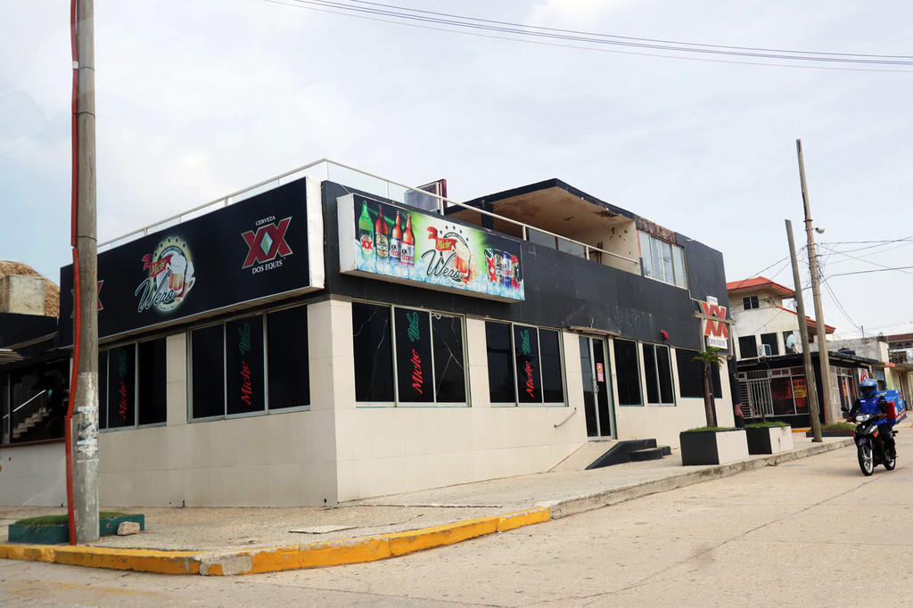 Negocios en Coatzacoalcos cierran por miedo