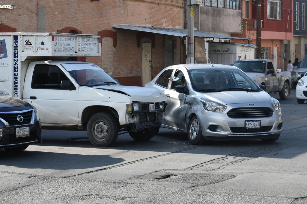 Chocan en Rodríguez y Allende del Centro de Torreón