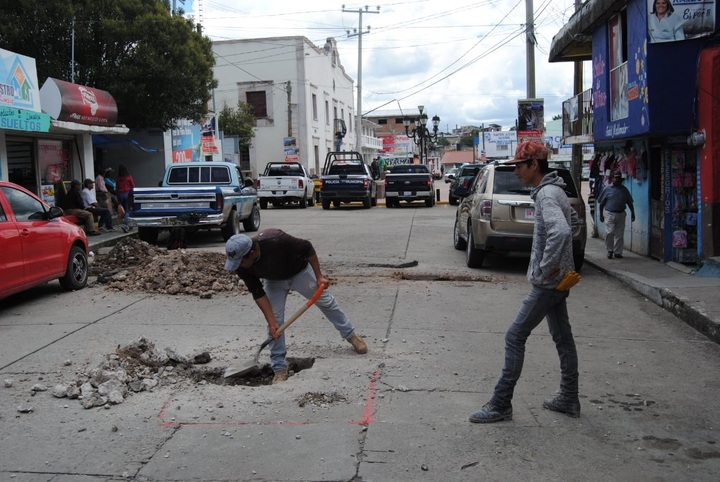 Inician campaña de bacheo en El Salto