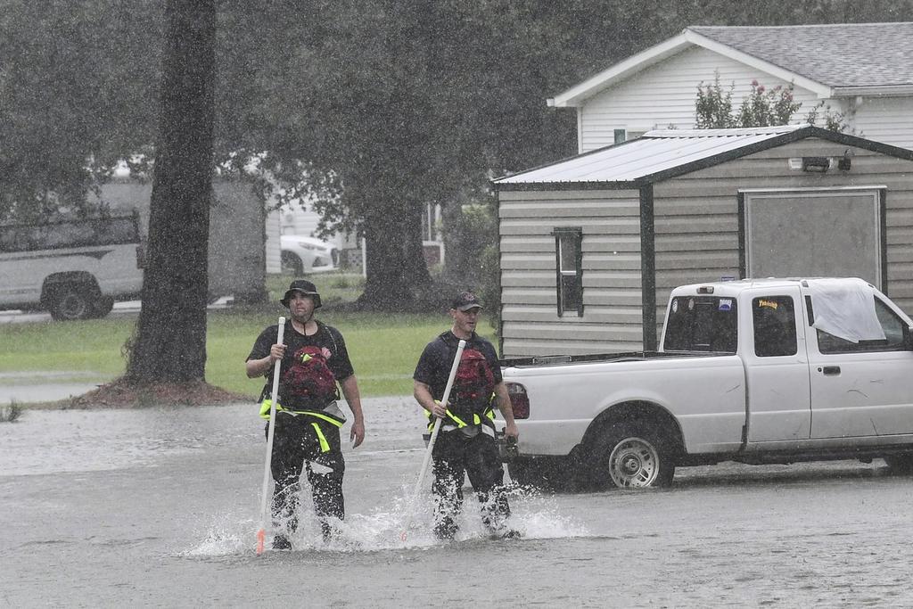 Azota Dorian las Carolinas con alto riesgo de inundaciones y crecidas