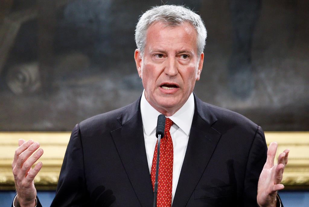 Retira alcalde de Nueva York su precandidatura por el partido demócrata