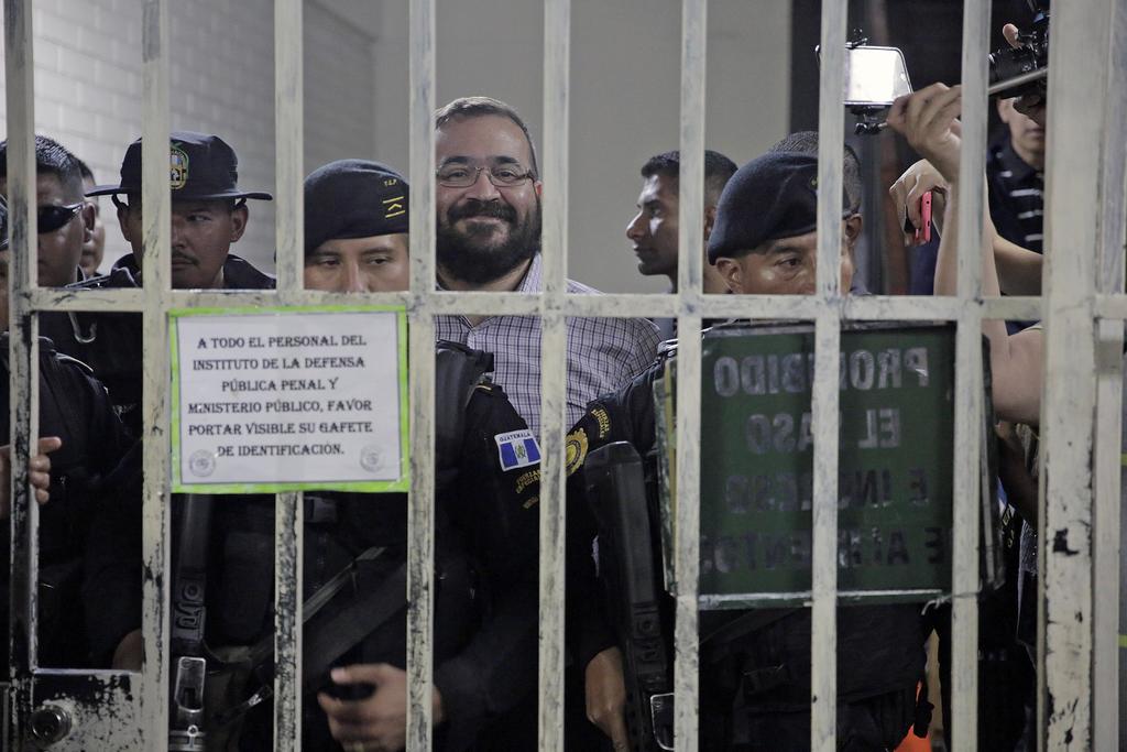 'Se cosecha lo que se siembra', dice Javier Duarte sobre exfiscal de Veracruz