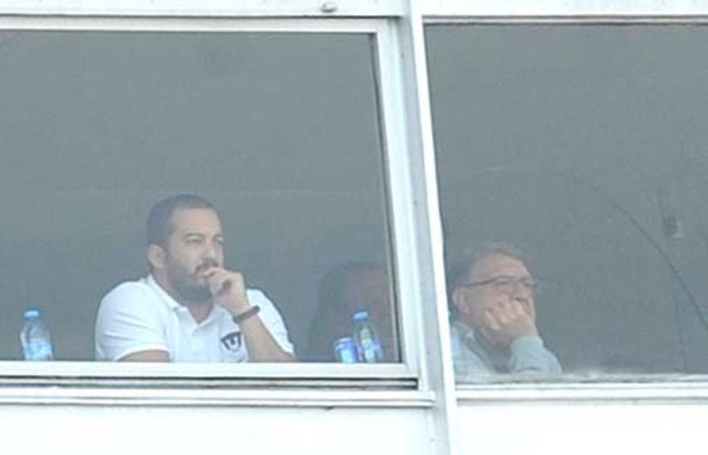 Martino visita CU para ver a Cruz Azul y Pumas