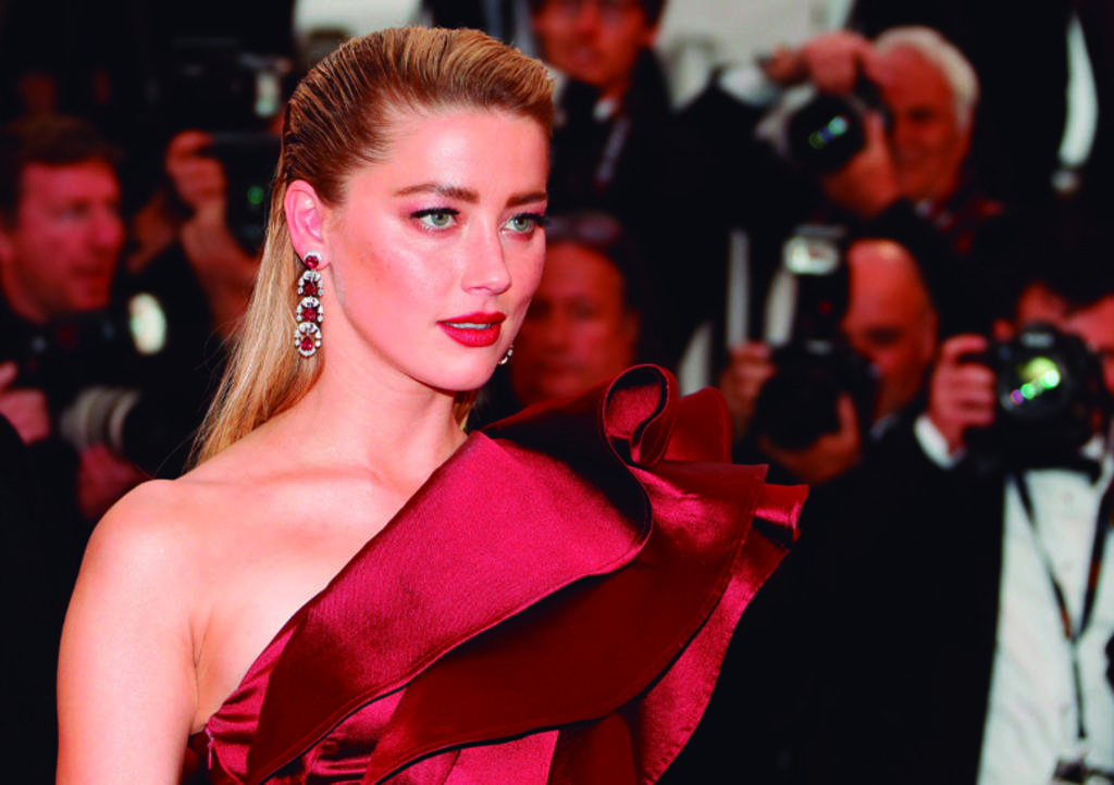 10 famosas que se declararon bisexuales