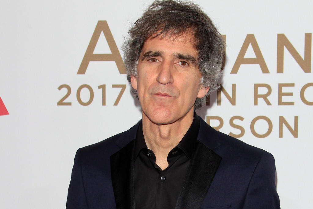 La música de Mikel Erentxun va más allá de Duncan Dhu