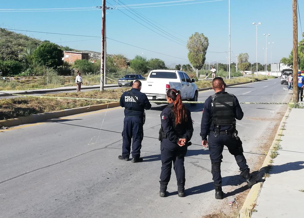 Muere motociclista tras impactarse contra un poste en Lerdo