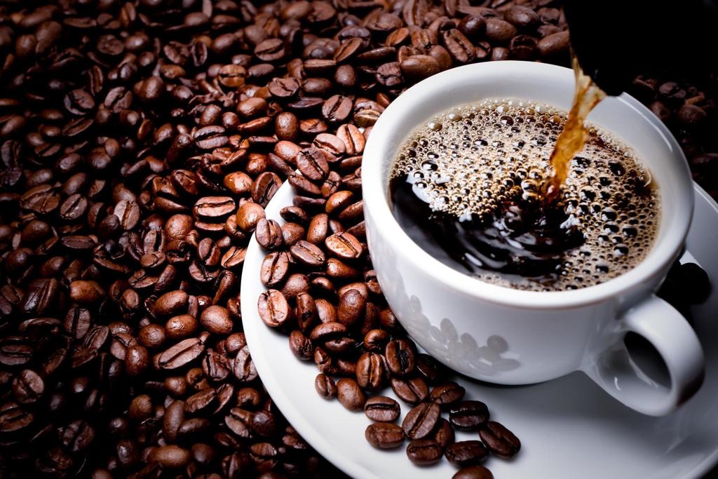 ¿Por qué el café nos ayuda a despertar?
