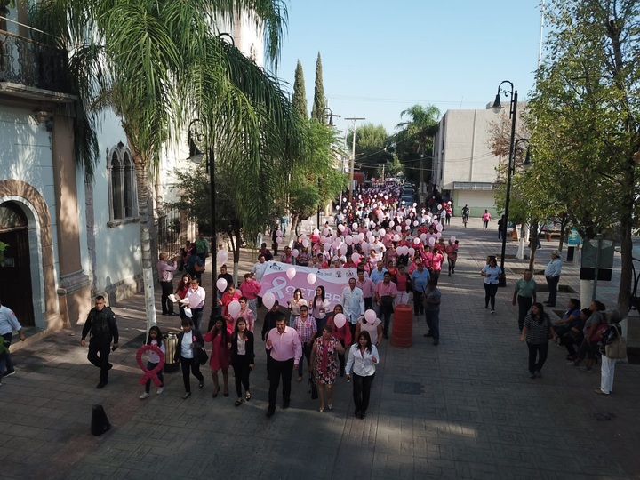 Llaman a prevención del cáncer de mama