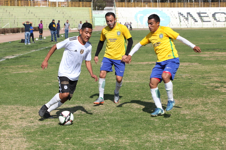 Campeones, listos para jugar