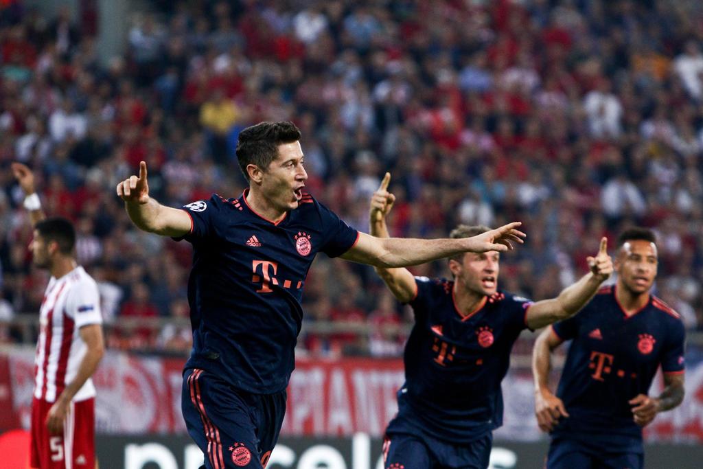 Con doblete de Lewandowsky, Bayern se impone ante Olympiacos