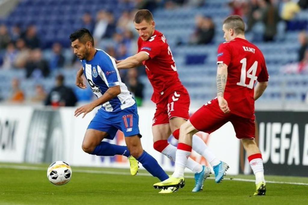 Jesús Corona juega los 90 minutos en el empate del Porto