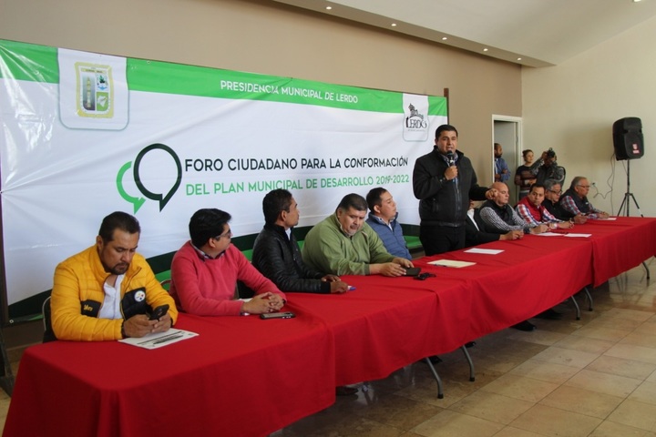 Realizan foro ciudadano