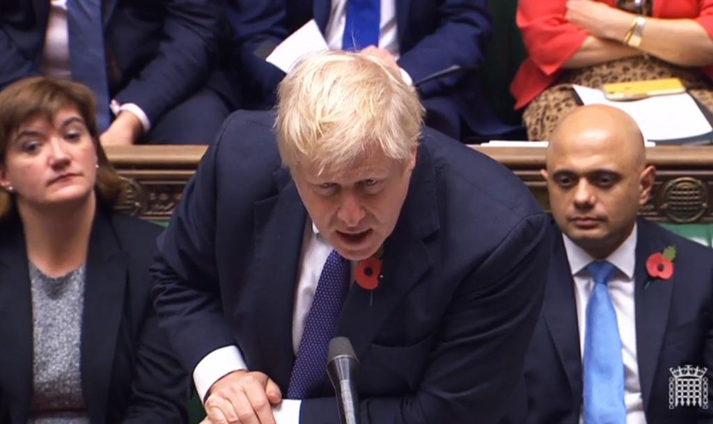 Parlamento británico rechaza adelanto electoral que pedía Johnson
