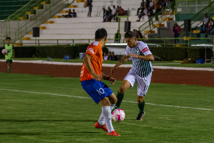 Alacranes recibe a Cimarrones