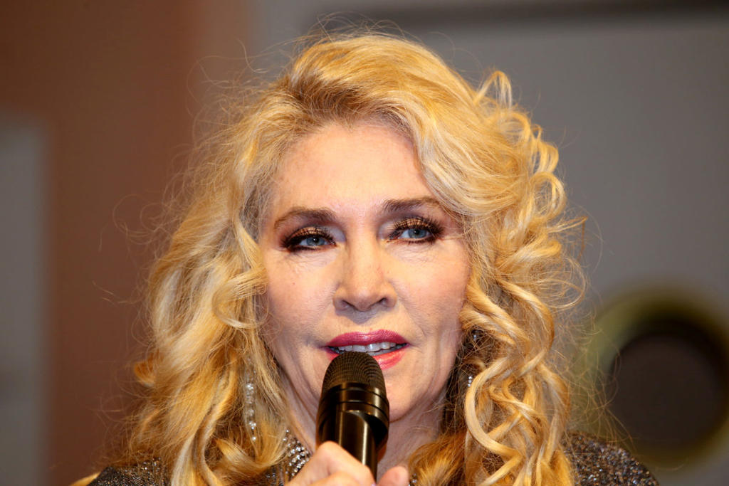 Alicia Encinas expresa su apoyo a José Joel y Marysol