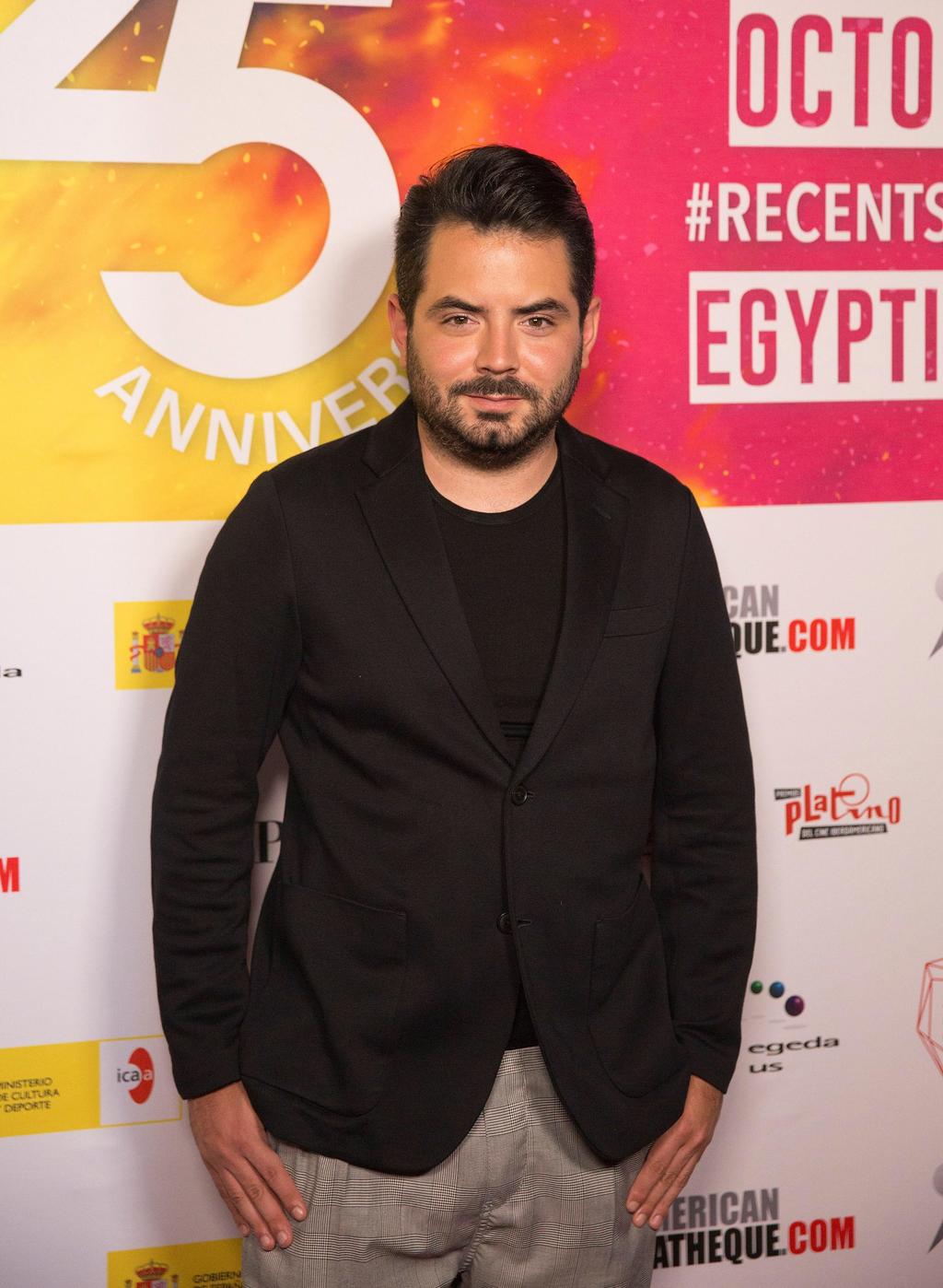 José Eduardo Derbez responde si es o no bisexual