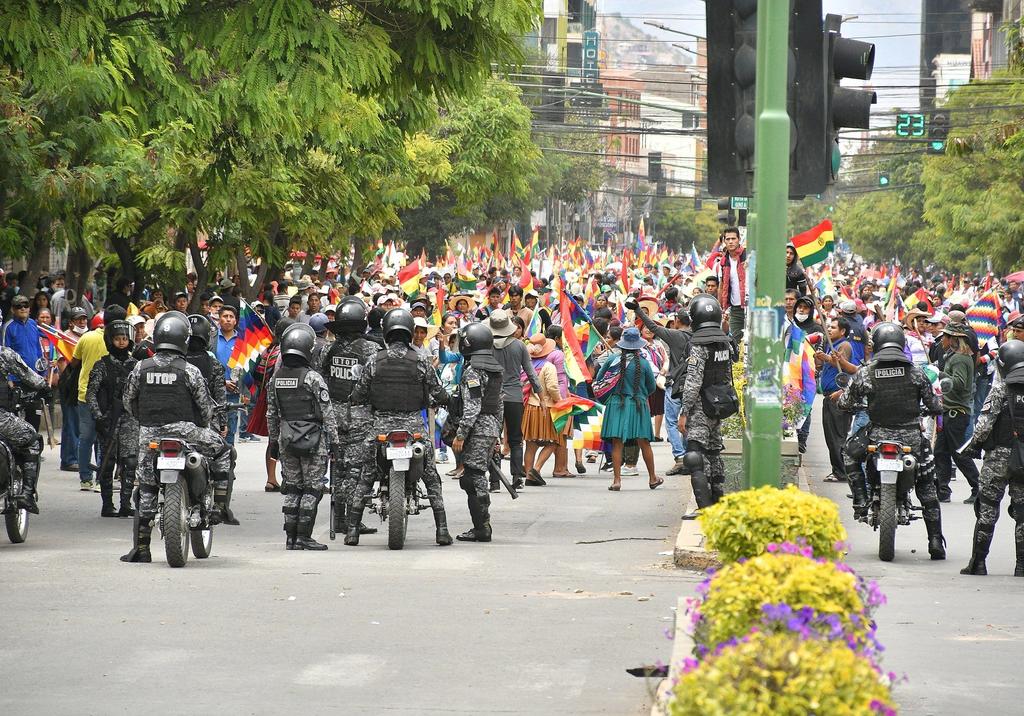 Enfrentamientos durante protestas dejan al menos un muerto en Bolivia