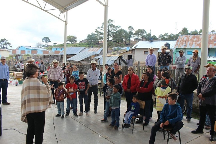 Electrificarán comunidades  de San Dimas y de Canatlán