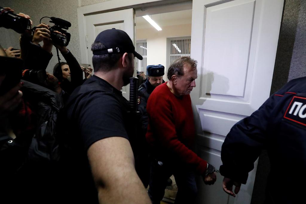 Dan prisión preventiva al historiador ruso que descuartizó a su exalumna