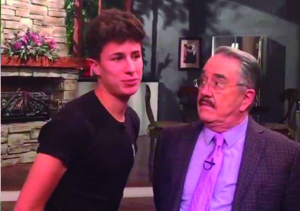 Juanpa Zurita propone a Pedrito Sola lanzarse de paracaídas