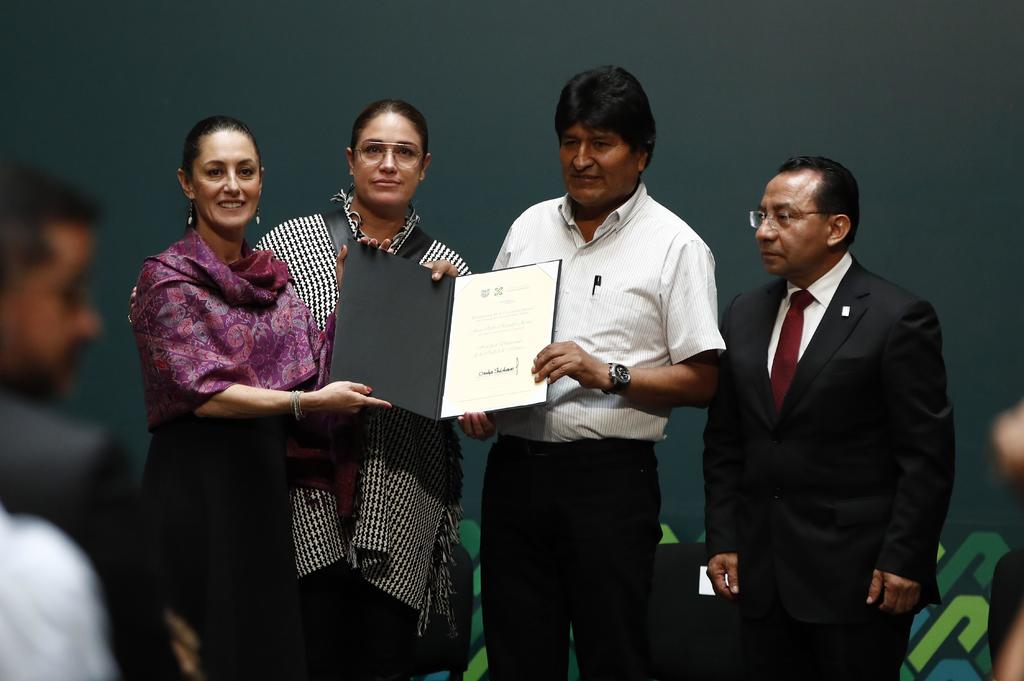 Nombran huésped distinguido a Evo Morales en CDMX