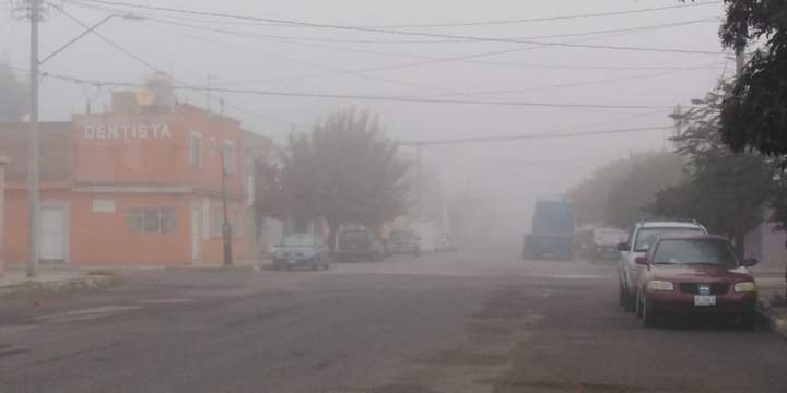 Durango amanece bajo capa de niebla