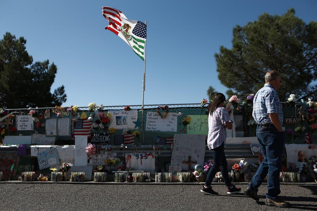 Mexicanos presentan demandas contra Walmart por tiroteo en El Paso, Texas