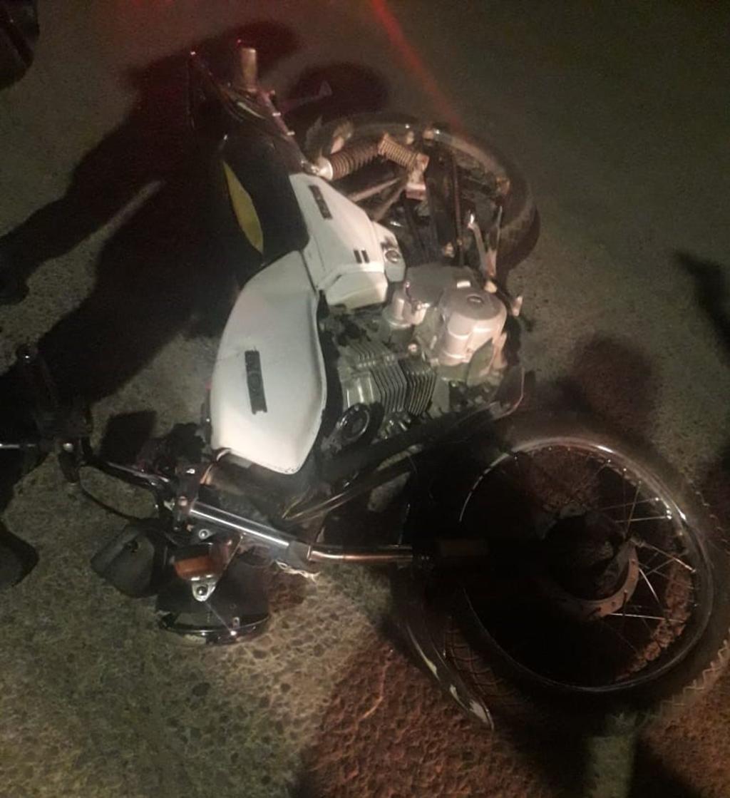 Choca motocicleta con autobús en Gómez Palacio