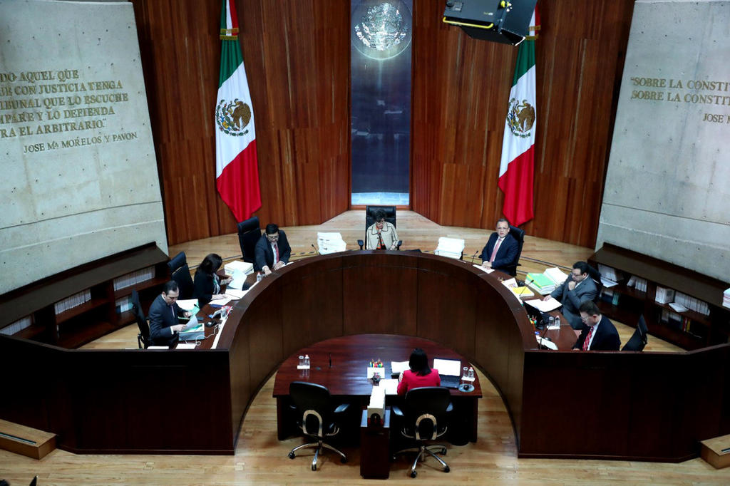 Hoy, Tribunal Electoral resolverá denuncias contra AMLO