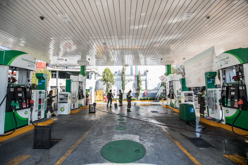Se frena la apertura de gasolinerías en México