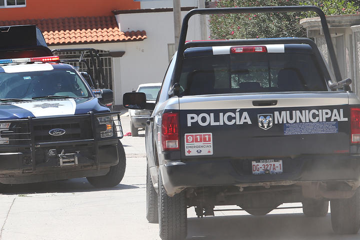 Amenaza con cuchillo a un vecino