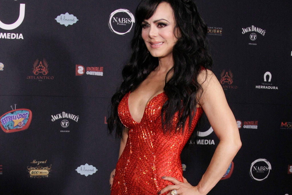 Maribel Guardia llora la muerte de su perrito 'Pariño'