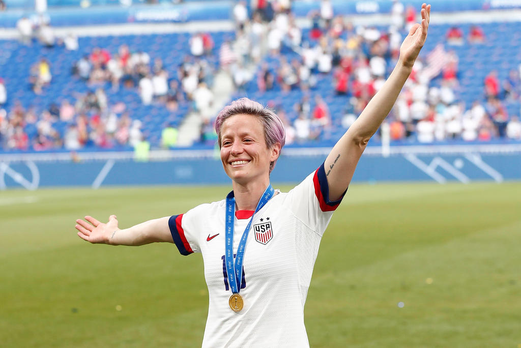Megan Rapinoe obtiene el Balón de Oro Femenino