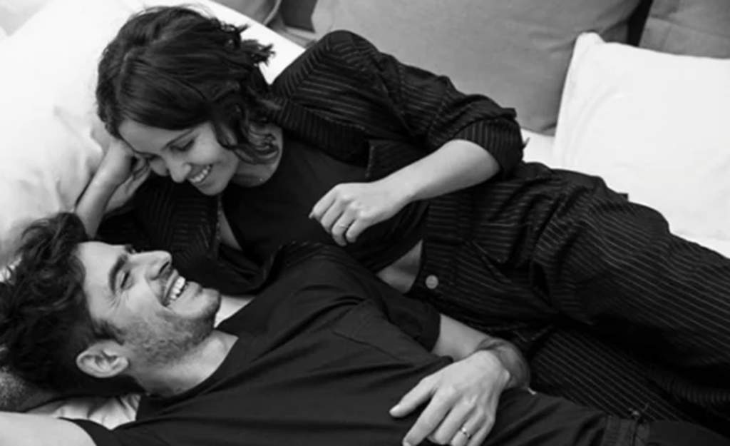 Natasha Dupeyrón da el sí a su pareja Yago Muñoz