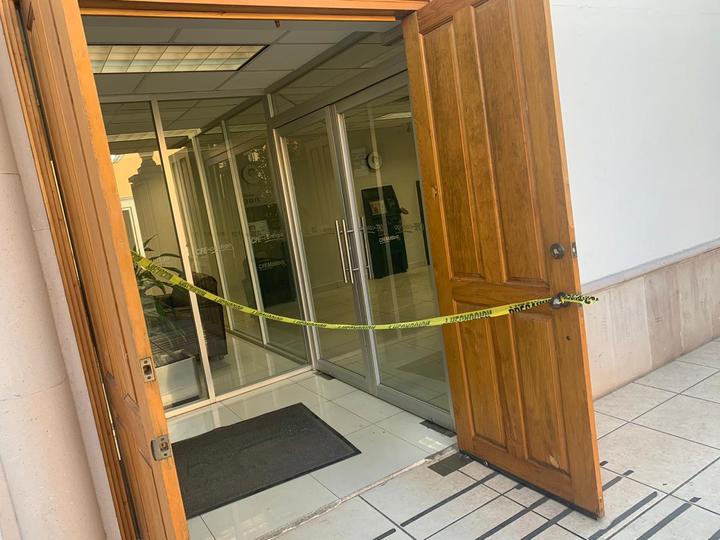 Roban cajeros de la CFE