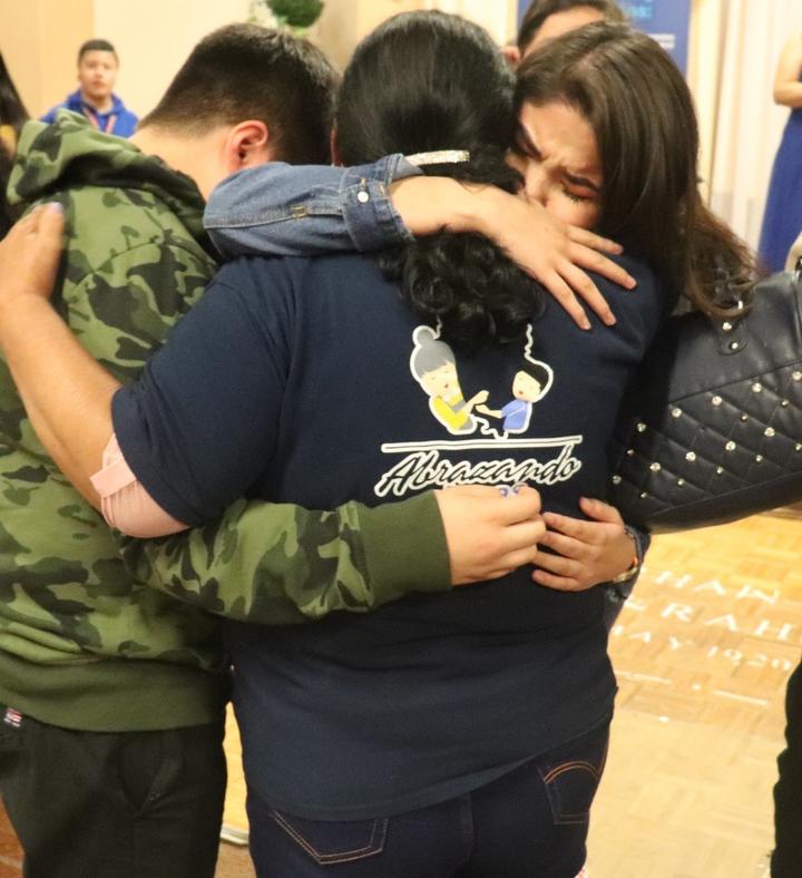 Se reencontrarán con sus familias, en Chicago