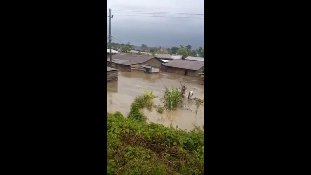 Mueren 14 personas por lluvias y desbordamiento de ríos en Uganda
