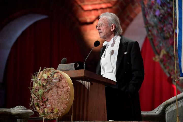 Peter Handke recibe su Nobel