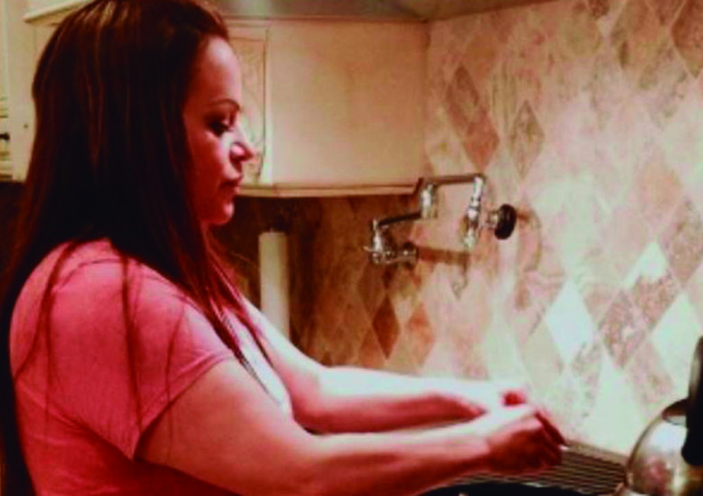 Viral: La chef que todos aseguran que es Jenni Rivera