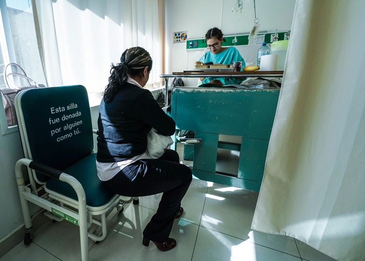 259 sillas-cama son entregadas al IMSS