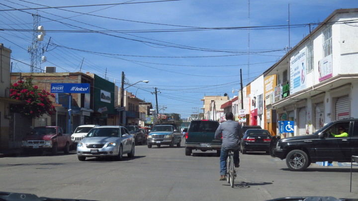 Contemplan un viento moderado