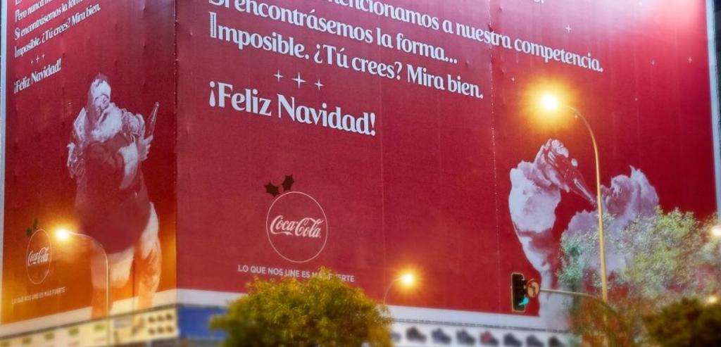 La ingeniosa felicitación de famosa compañía refresquera a su competencia